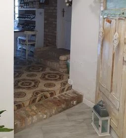 VillaBella Coffee & Bistro