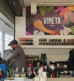 Vineta Bar - Fény utcai Piac