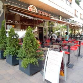 Vinowonka Csokoládé & Borbár, Budapest - Külső kép