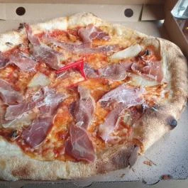 Vinozza, Budapest - Egyéb