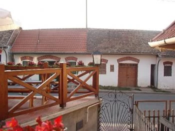 Vitényi Pince Panzió Villány