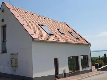 Vitis Kúria - A Badacsony kapuja Balatonrendes