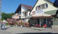 Vörös-Szekfű Cukrászda & Étterem-Pizzéria Deszk - Külső kép Vörös-Szekfű Cukrászda & Étterem-Pizzéria Deszk - Külső kép