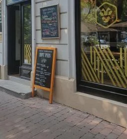 Wellington Coffee & Pie