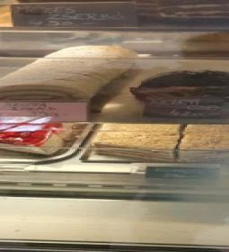 Zefír Cukrászda - Petőfi utca