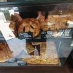 Zeke Pékség Taksony - Egyéb