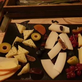 Zengő Bár, Budapest - Étel/ital