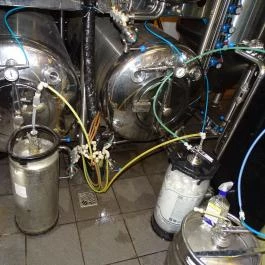 Zip’s Brewhouse Miskolc - Belső