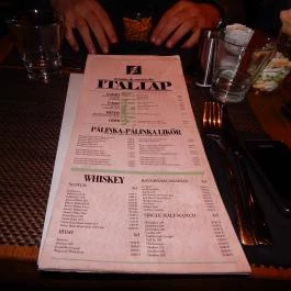 Zizi Bubbles & Tapas, Budapest - Étlap/itallap