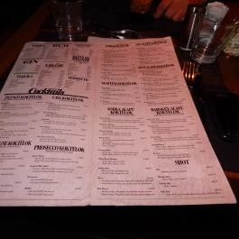 Zizi Bubbles & Tapas, Budapest - Étlap/itallap