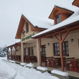 Zöld Vendéglő, Akasztó - Külső kép