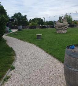 Zsigmond Terasz & Pince