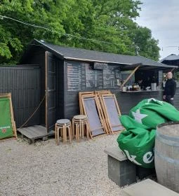 Zsigmond Terasz & Pince