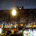 Zsíros Kenyér Pub & Gastro Yard Budaörs - Belső