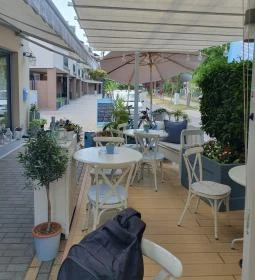 Zsúr Café & Fagylaltozó