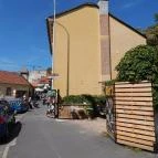 Zuzmó Kamra & Kert Eger - Külső kép