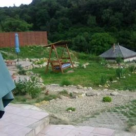 Sirocave Barlang Apartmanok Sirok - Medence/kert