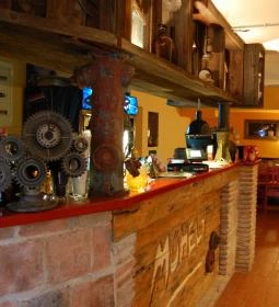 Műhely Étterem és Club