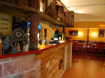 Műhely Étterem és Club Répcelak