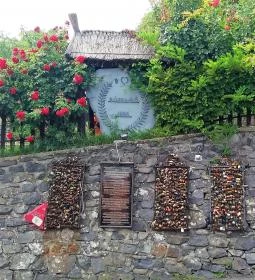 Rózsakő Borpince Étterem