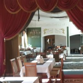 Puchner Kastélyszálló Bikal - Vendéglátás