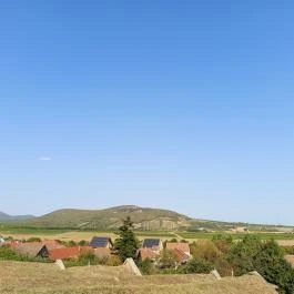 Kőporosi pincesor Hercegkút - Külső kép