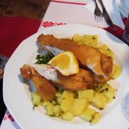 Halászcsárda Százhalombatta, Százhalombatta - Étel/ital