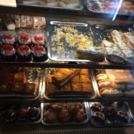 Iran Cukrászda, Budapest - Étel/ital