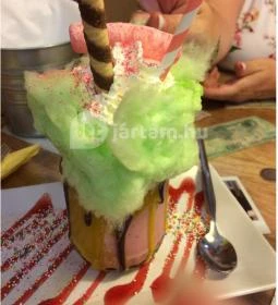 Johnny's Bistro Buda