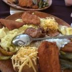 Pöröly Étterem & Pizzéria Budapest - Étel/ital