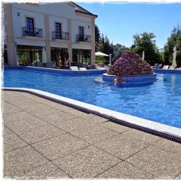 Hotel Villa Völgy, Eger - Medence/kert