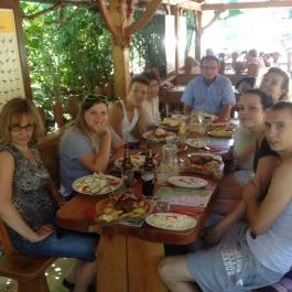 Éger-völgyi Teca Mama Kisvendéglője, Pécs - Étel/ital