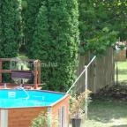 Vitorlás Vendégház & Étterem Abádszalók - Medence/kert