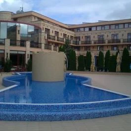 Hotel Kapitány Superior Wellness Sümeg - Medence/kert