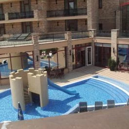 Hotel Kapitány Superior Wellness Sümeg - Medence/kert