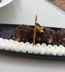 Aranybástya Étterem