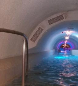 Cascade Barlang- & Élményfürdő