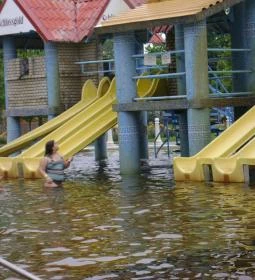 Cserkeszőlő Fürdő és Gyógyászati Központ 