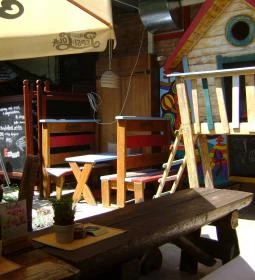 Ebatta Kultúrkocsma Pizzakuckó