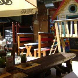 Ebatta Kultúrkocsma Pizzakuckó Százhalombatta - Külső kép