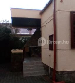 Enter Center Apartmanház