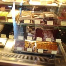 Eszterházy Kávézó és Cukrászda, Vác - Egyéb