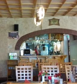 Kalocsai Csajdakert Étterem