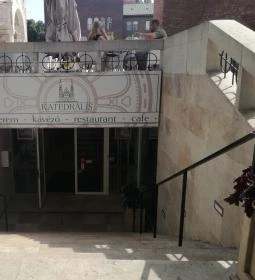 Katedrális Étterem & Kávézó