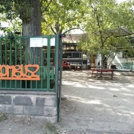 Két Rombusz, Budapest - Egyéb