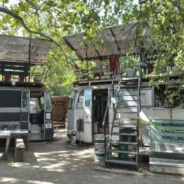 Két Rombusz, Budapest - Egyéb