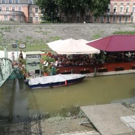 Nautilus Hajós Bár, Esztergom - Egyéb