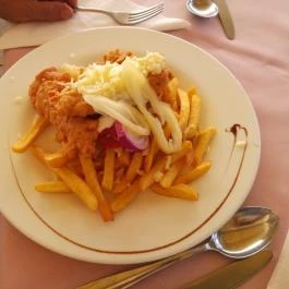 Remete-Pince Étterem, Vác - Egyéb