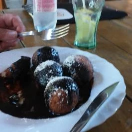 Tassi Halászcsárda, Tass - Étel/ital