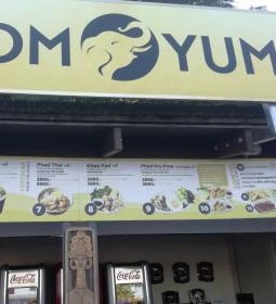 Tom Yum Thai Étterem Lupa Beach